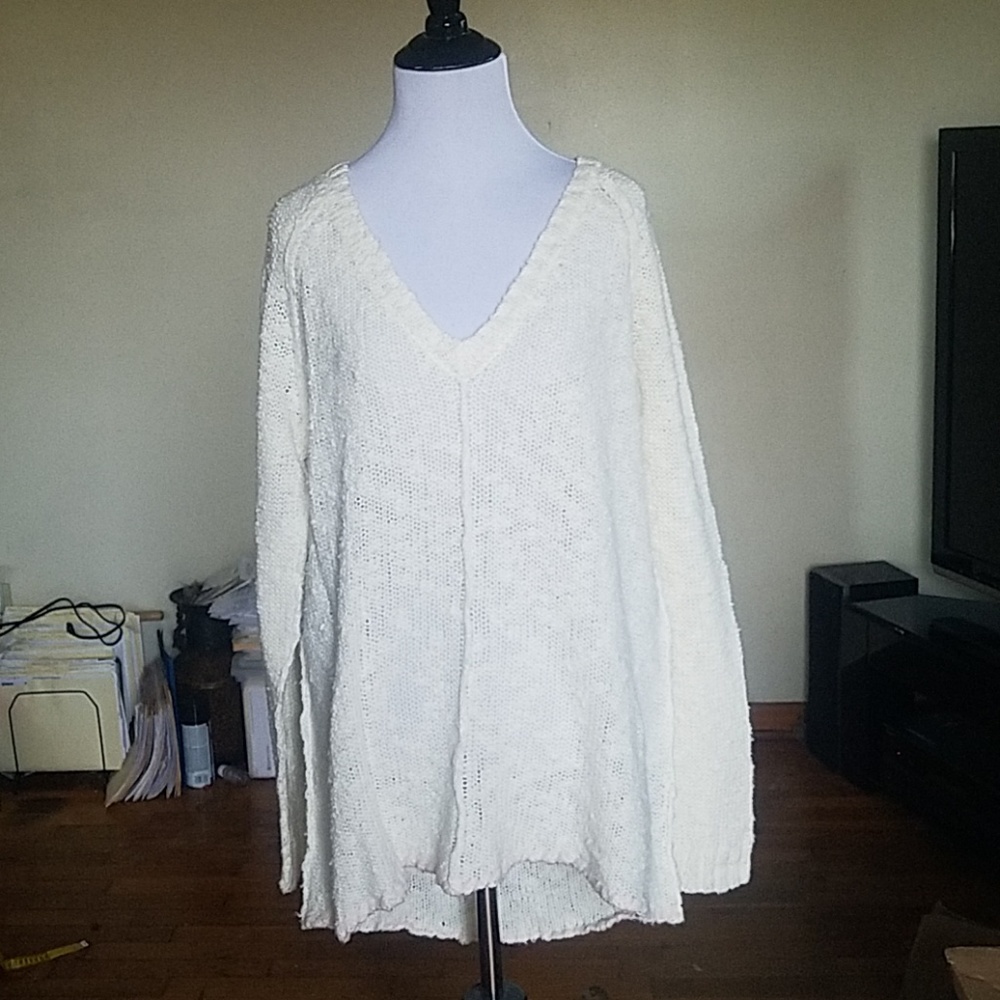 Lemón cream sweater